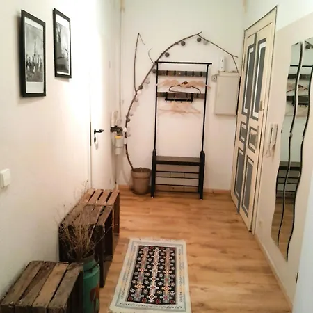 Spacious 2-room-apartment In Leutzsch Apartment Leipzig
