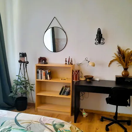 Spacious 2-room-apartment In Leutzsch Лейпциг