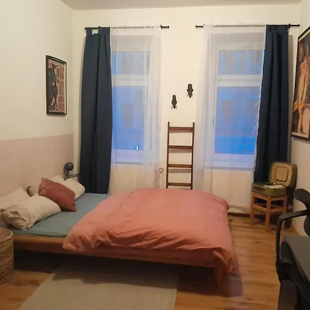 The Boho Hideaway In Leutsch Apartamento