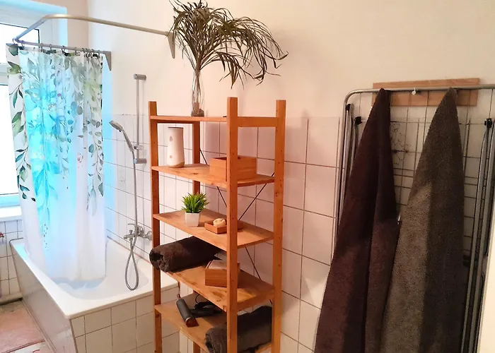 Spacious 2-room-apartment In Leutzsch Apartment Leipzig