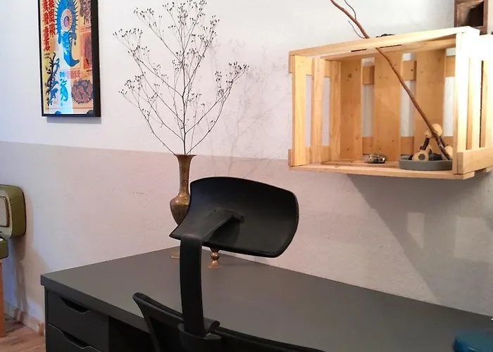 Spacious 2-room-apartment In Leutzsch Apartment Leipzig