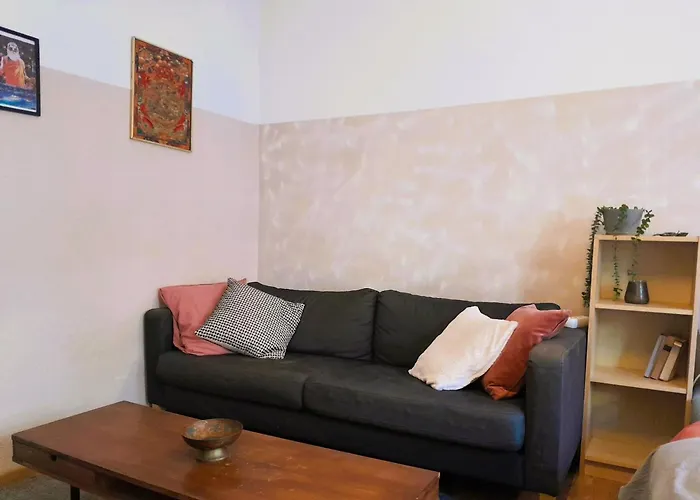 Apartment Spacious 2-room-apartment In Leutzsch